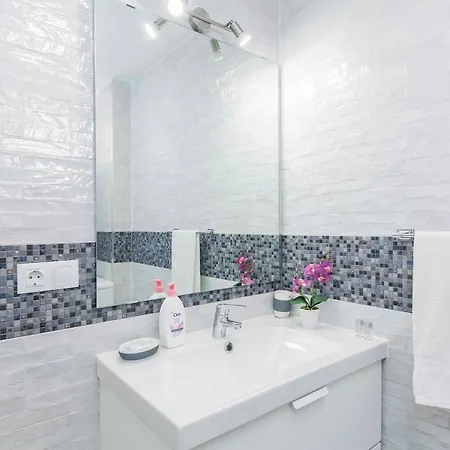 Apartmán El Dorado, Wi-fi Y Aparcamiento Gratuito *